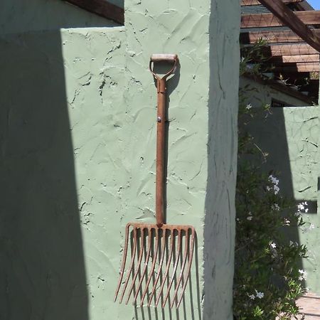 Die Windpomp Gastehuis Beaufort West Exterior foto